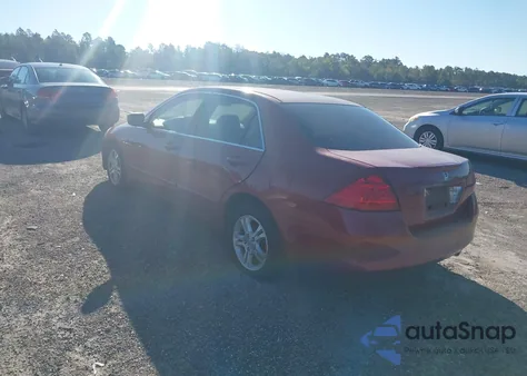 2007 Honda Accord 2.4 Se z USA, uszkodzony, nr VIN 1HGCM56367A022977